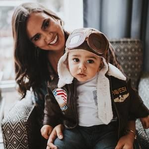 Meet your Posher, Ana